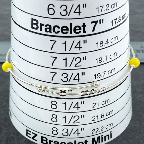 Yellow Cat's Eye Bead Memory Wire Bracelet | Vintage Sterling Silver | 8" - Picture 5 of 5
